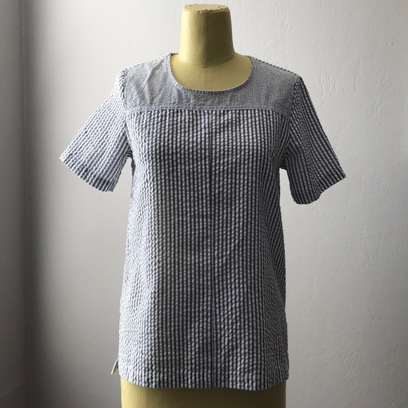 The Hanger Med. Blue/White Striped Seersucker Top - Picture 1 of 8